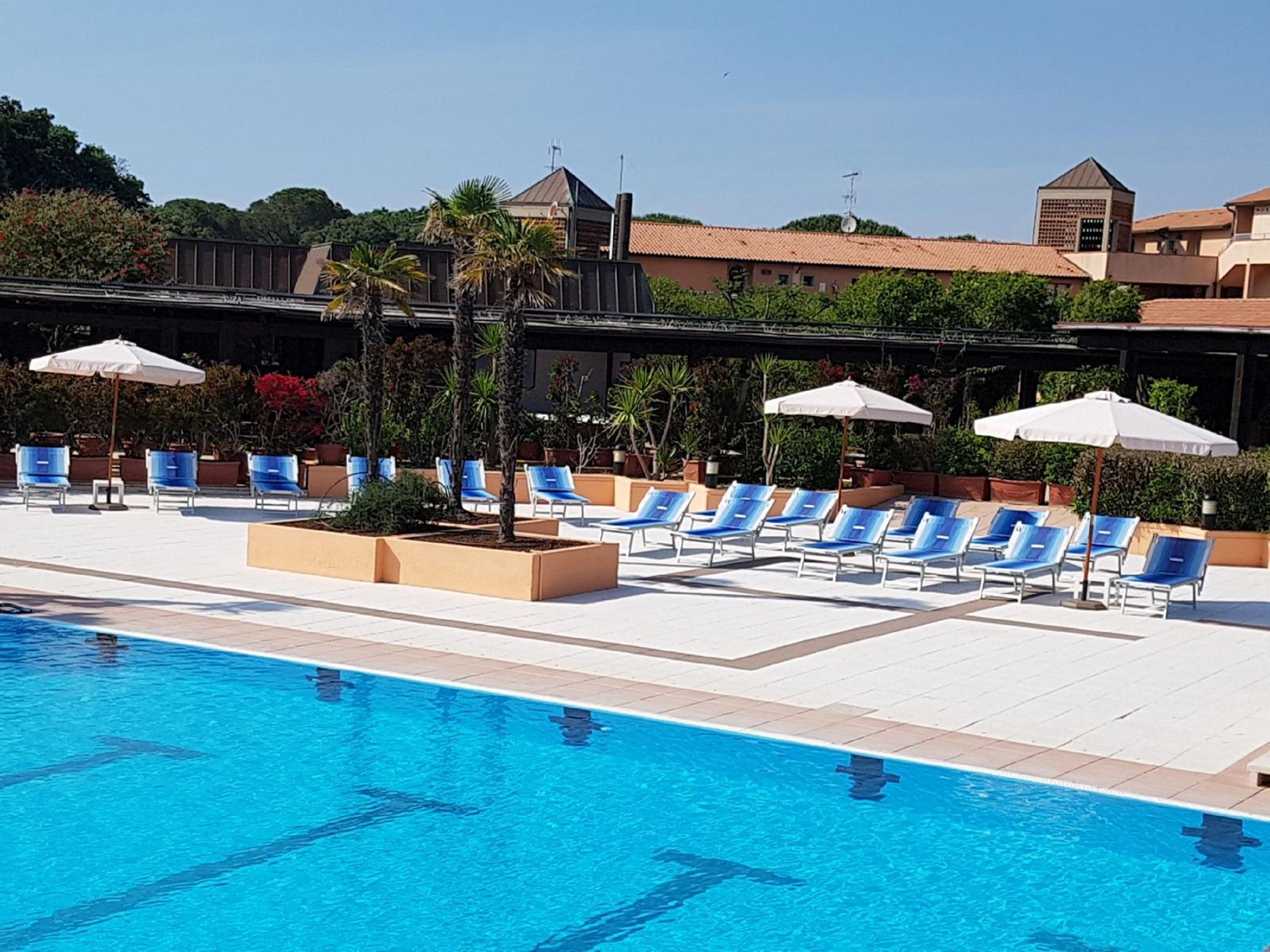 Garden Toscana Resort San Vincenzo Esterno foto