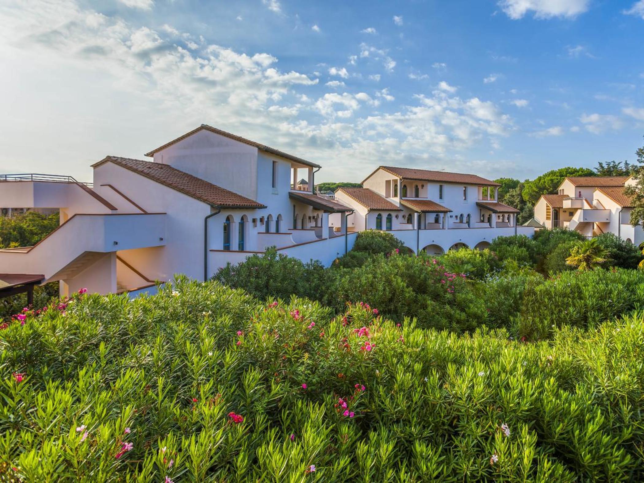 Garden Toscana Resort San Vincenzo Esterno foto